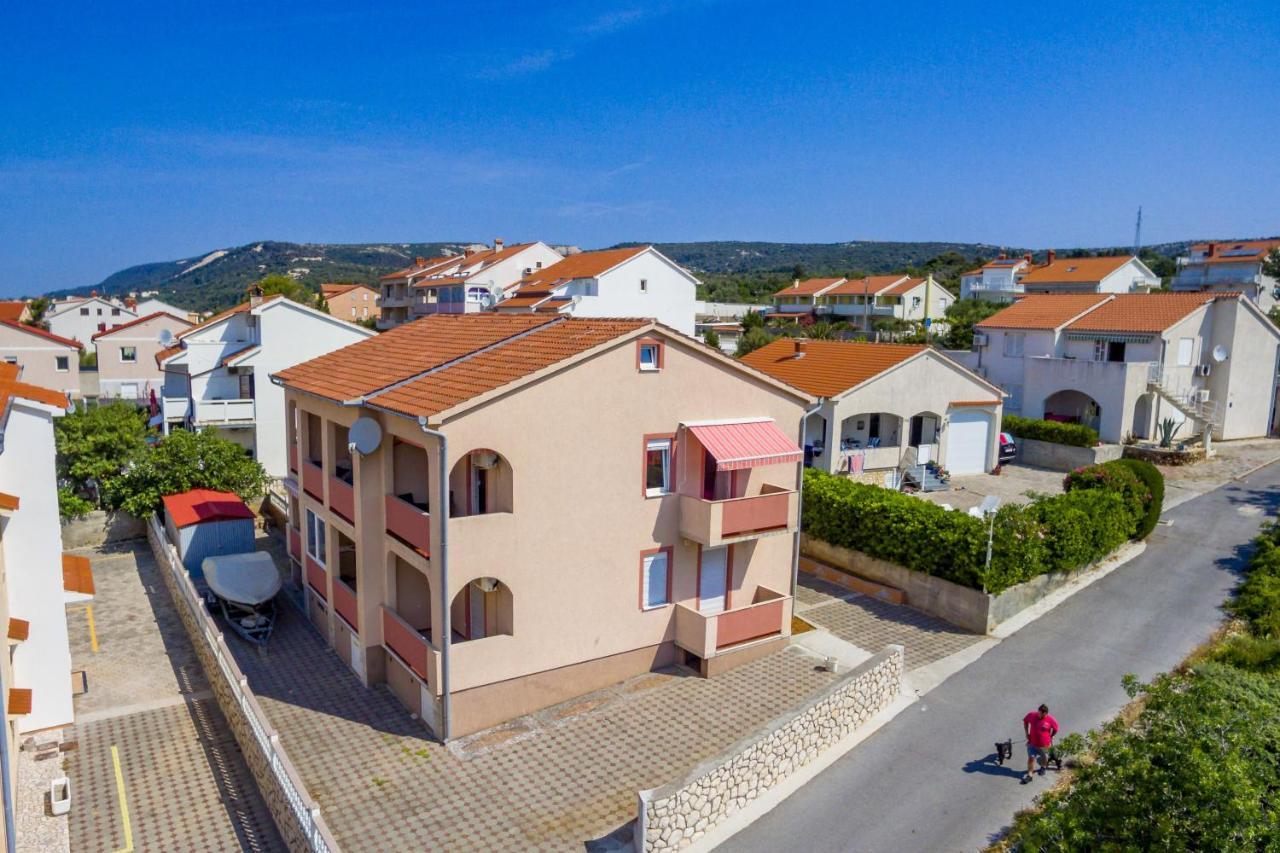 Apartment Tonka Barbat na Rabu Екстер'єр фото